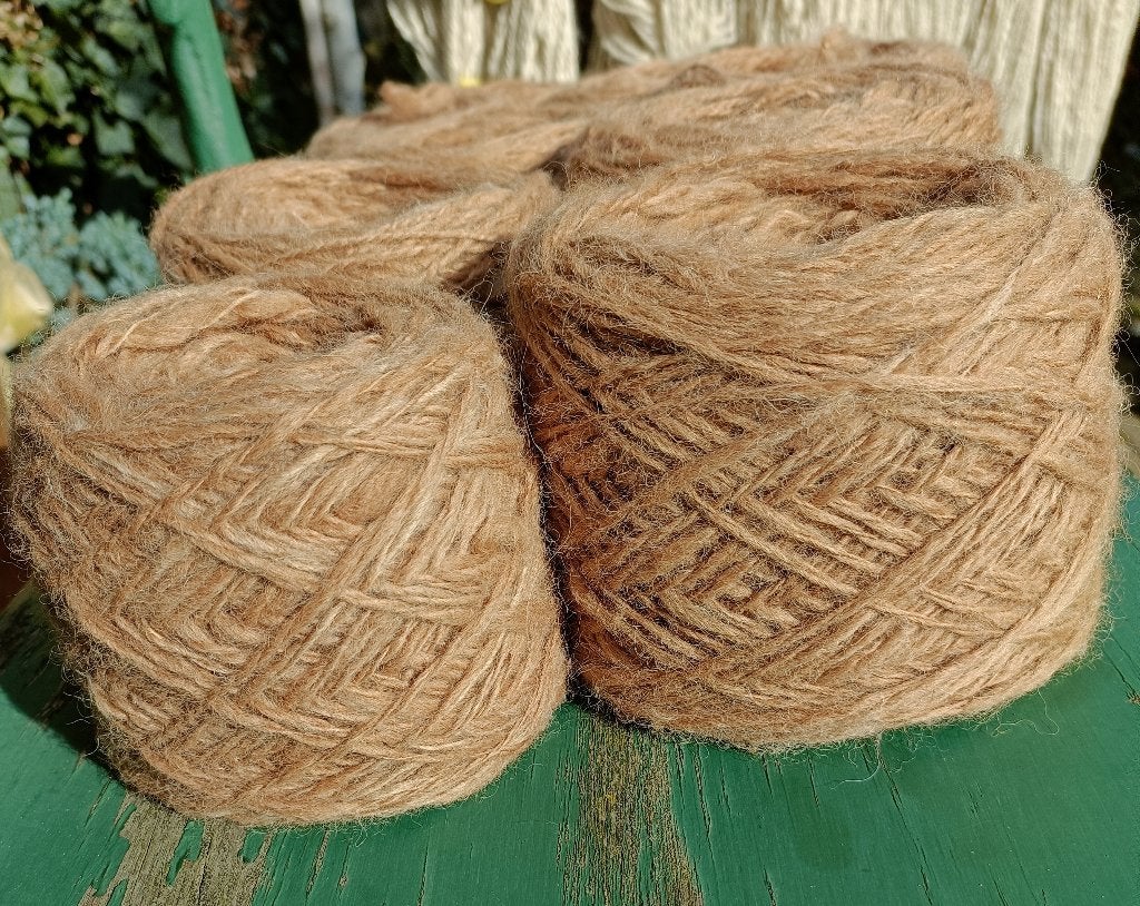 100% ALPACA getwijnd 2-draad wol Geen toevoeging 846 gr (AW9, Ophalen of Verzenden, Nieuw, Breien of Haken, Wol of Garen