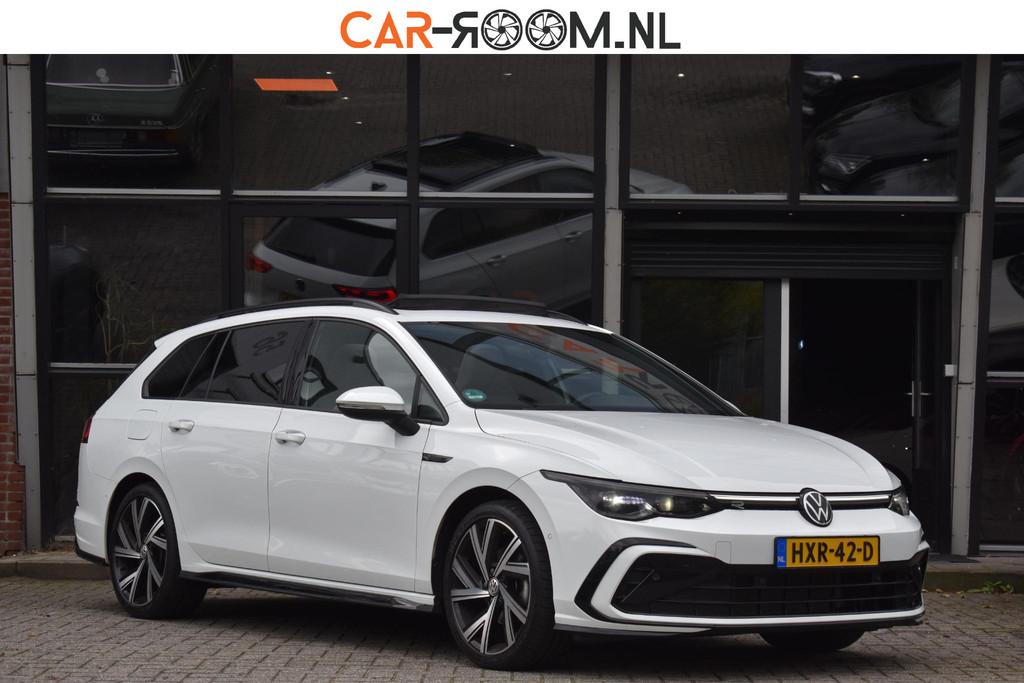 Volkswagen Golf 1.5 eTSI Variant 3x R Line Pano Keyless Lane, Auto's, Volkswagen, 1325 kg, 4 cilinders, Wit, Grijs