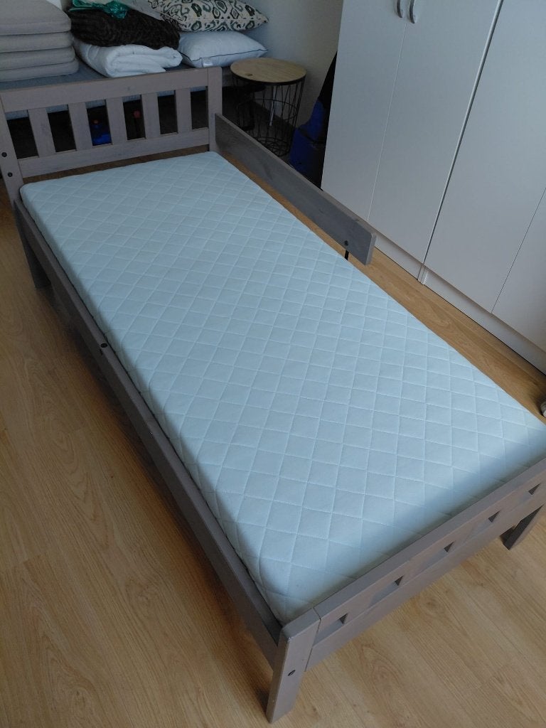 Kinderbed in zeer goede staat! Plus Matras, 70 tot 85 cm, Zo goed als nieuw, 160 tot 180 cm, Ophalen