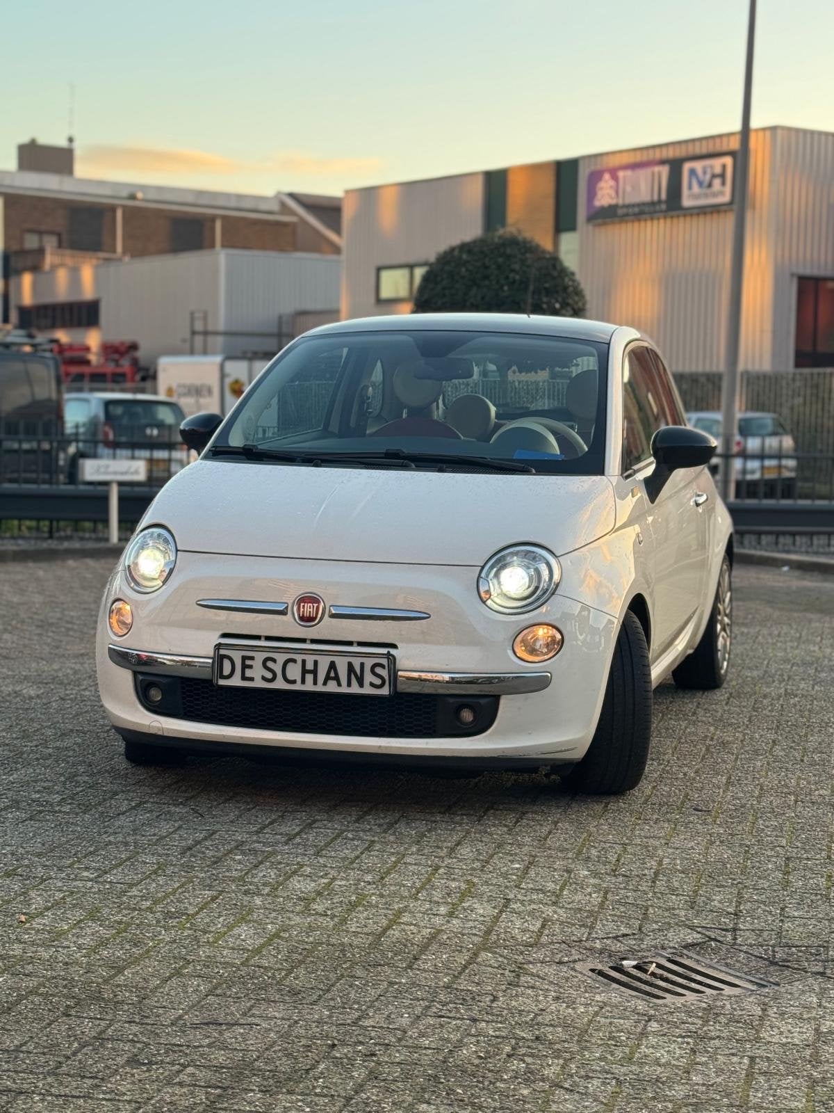 Fiat 500 0.9 80pk Twinair Turbo Dualogic 2015 Wit, 31 €/maand, Lederen bekleding, Wit, Origineel Nederlands