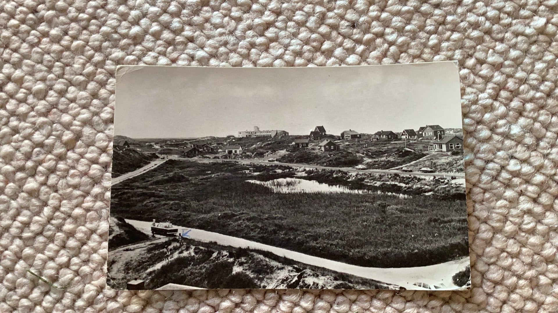 Ansichtkaart West-Terschelling aan Zee Hotel Paal 8. 999, Ophalen of Verzenden, 1940 tot 1960, Gelopen, Waddeneilanden