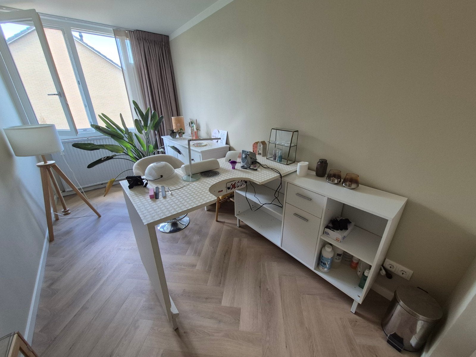 Complete nagelstudio, inrichting, meubel, Ophalen, Zo goed als nieuw, Overige typen