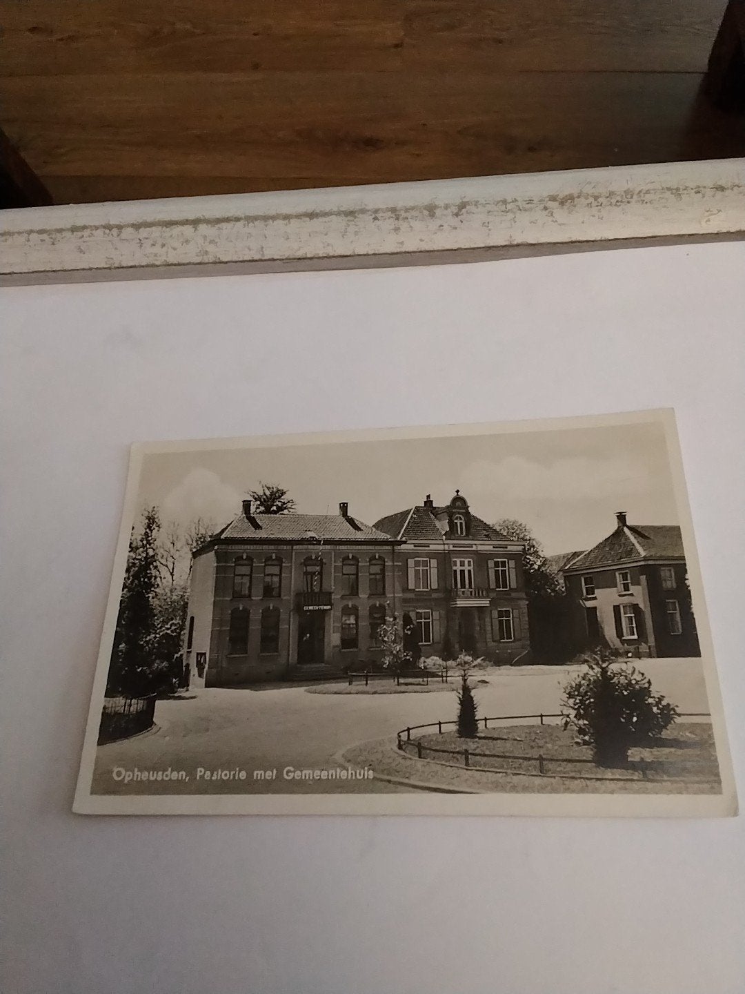 Oude Ansichtkaart Opheusden, Pastorie met Gemeentehuis, Verzamelen, Ophalen of Verzenden, Voor 1920, Gelopen, Gelderland