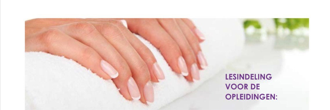 MODEL GEZOCHT VOOR MIJN NAGELOPLEIDING, Diensten en Vakmensen, Nagels lakken