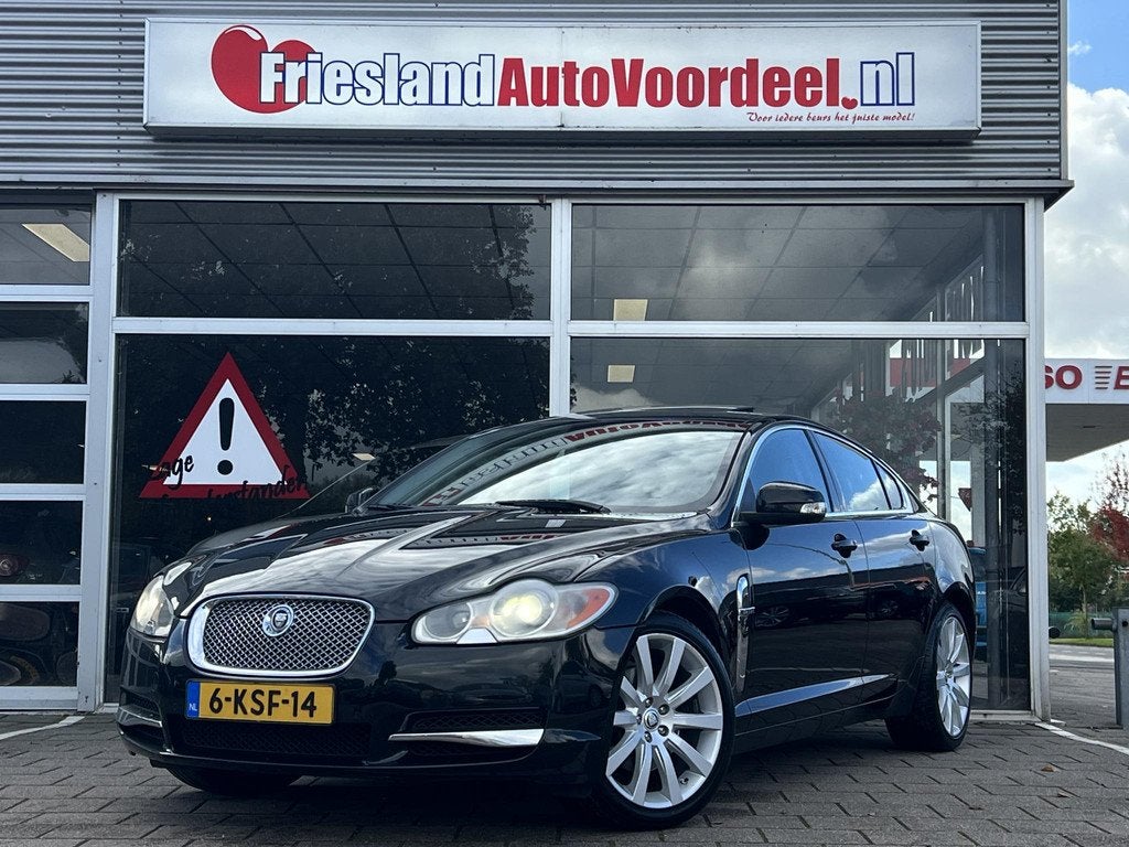 Jaguar XF 4.2 V8 Premium Luxury 297 PK / Xenon / Dodehoek de, Auto's, Jaguar, Automaat, Achterwielaandrijving, Gebruikt, 8 cilinders
