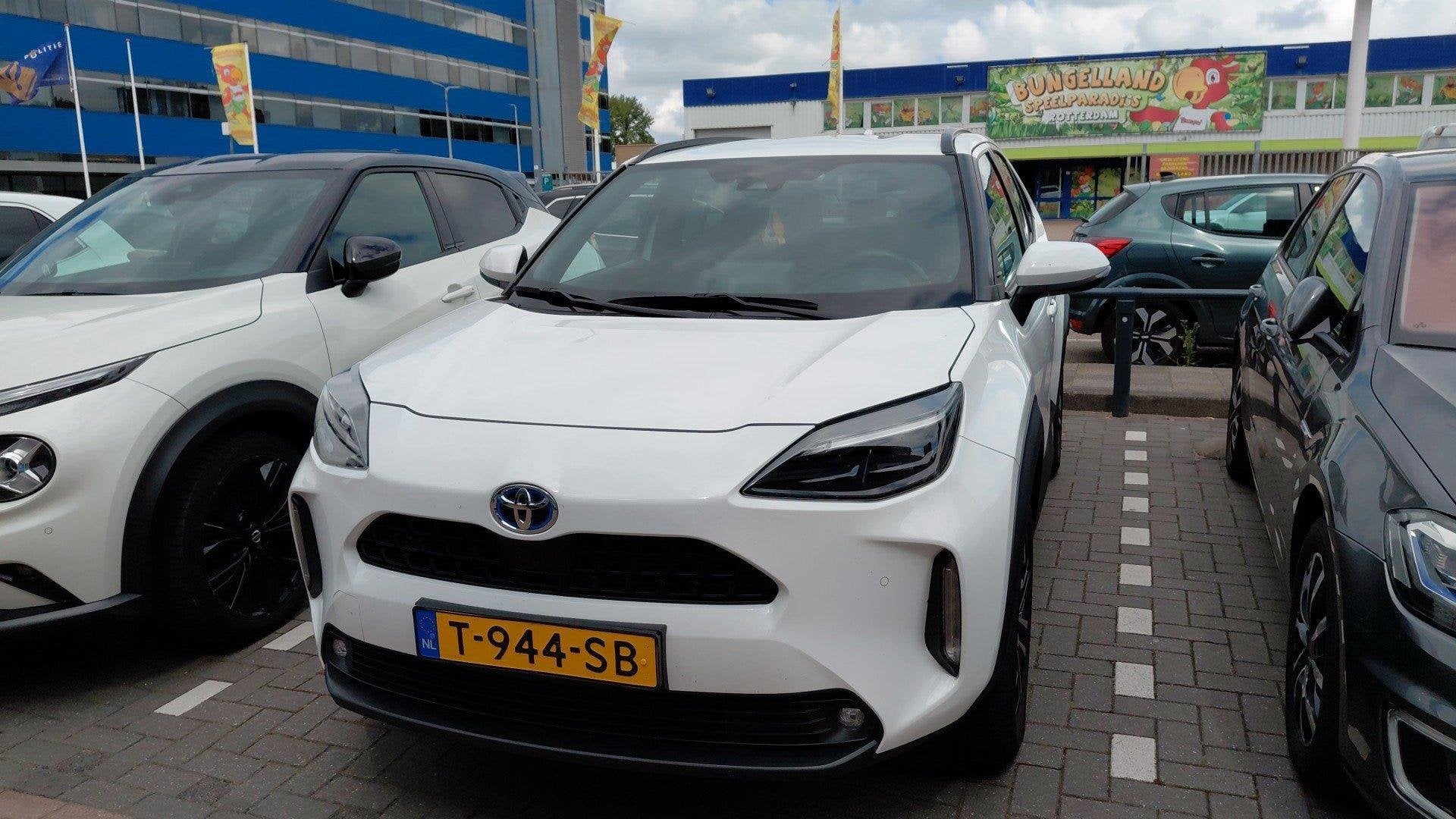 Toyota Yaris Cross 1.5 Hybrid Comfort | Trekhaak | ACC | ECC, 12 maanden, Stof, Gebruikt, 116 pk