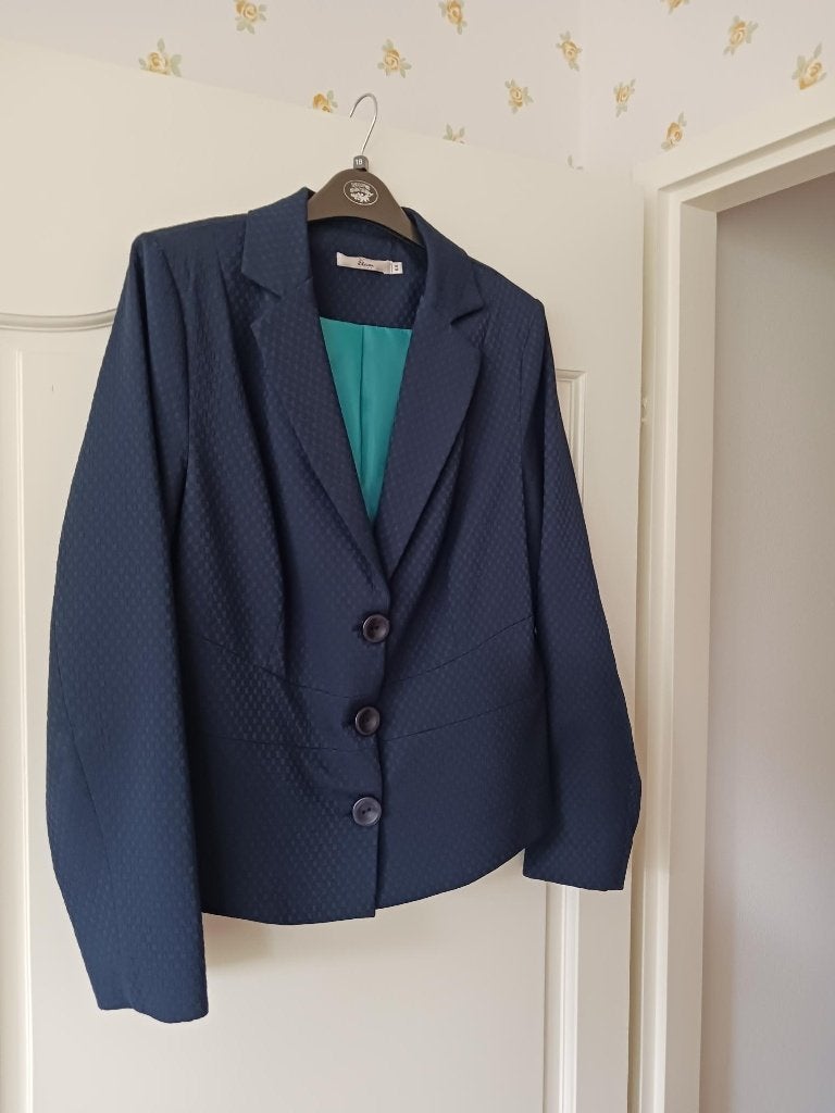 Donker blauw Etam jasje, Ophalen, Blauw, Maat 42/44 (L), Nieuw