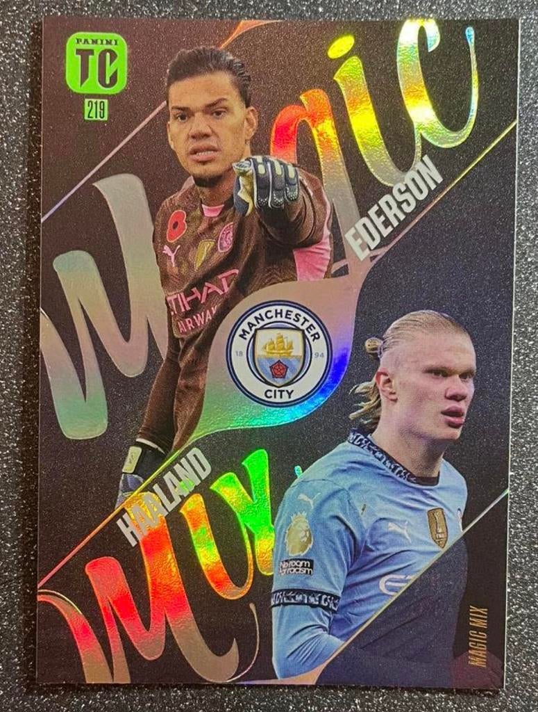 Panini Top Class 2025  MAGIC MIX  EDERSON/HAALAND  MAN CITY, Verzenden, Zo goed als nieuw, Plaatje