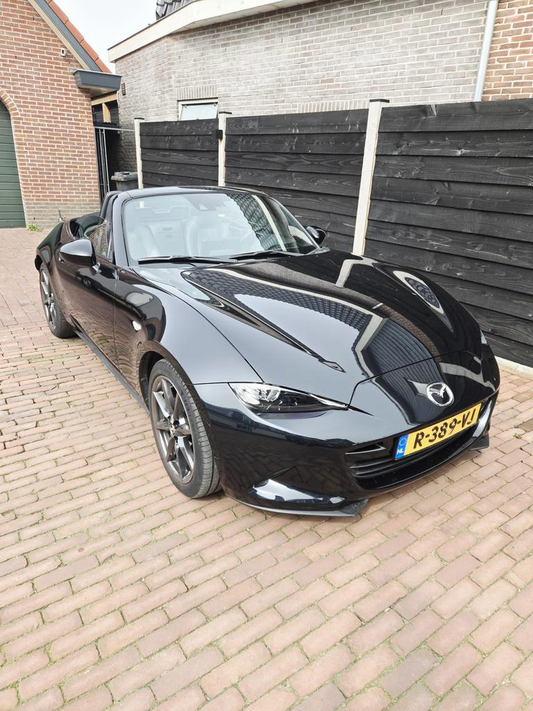 Mazda MX-5 1.5 Skyactiv-g 96KW 2017 Zwart, Achterwielaandrijving, 4 cilinders, Cabriolet, Zwart