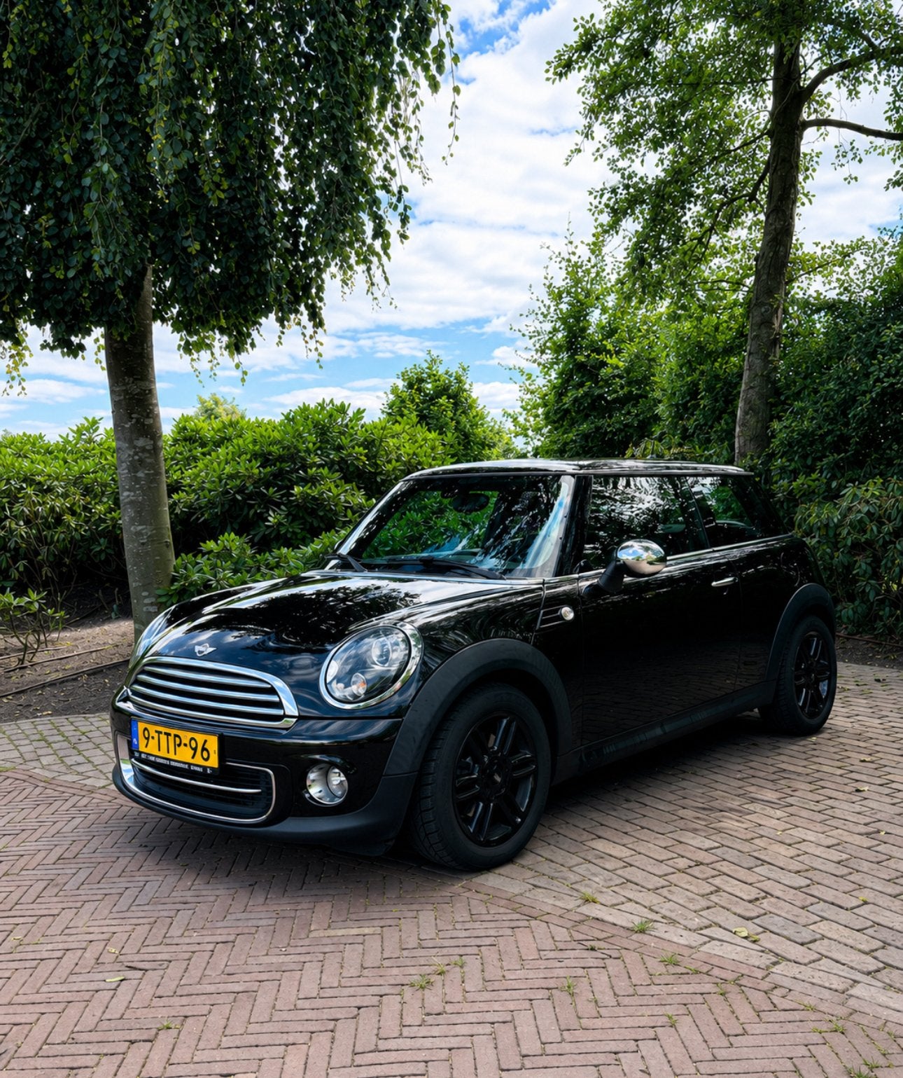 Mini 1.6 ONE 2014 Zwart, Auto's, Mini, Zwart, 4 cilinders, 4 stoelen, Handgeschakeld