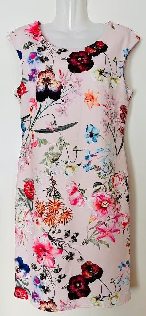Sophia roze jurk maat M