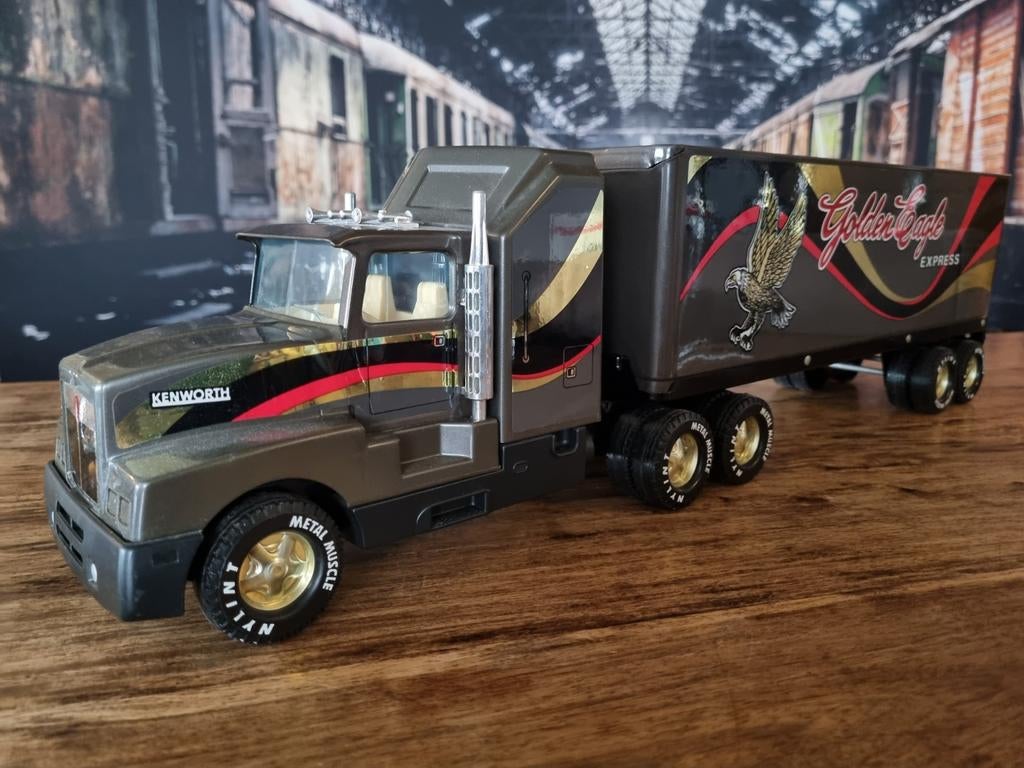 Kenworth Golden Eagle Express Truck Model, Overige merken, 1:32 tot 1:50, Ophalen of Verzenden, Zo goed als nieuw