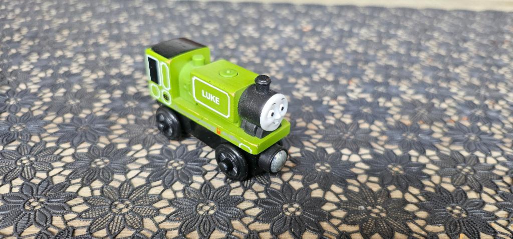 Thomas de trein Hout Luke, Ophalen of Verzenden, Zo goed als nieuw