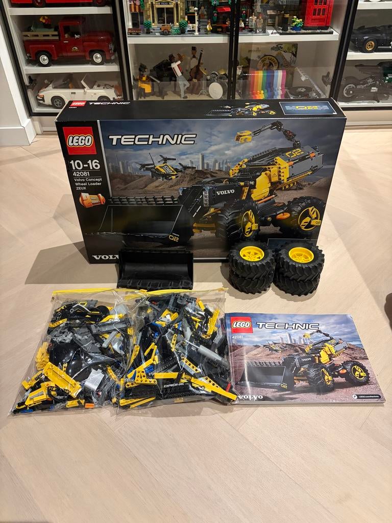 Lego Technic 42081 Volvo Concept Wiellader Zeux, Ophalen of Verzenden, Zo goed als nieuw, Lego
