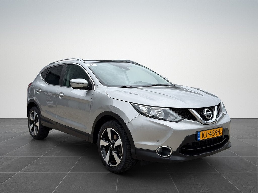 Nissan Qashqai 1.2 Tekna Automaat|Pano|Trekhaak|Lane|Camera, Auto's, Nissan, Gebruikt, 4 cilinders, 116 pk, Bedrijf