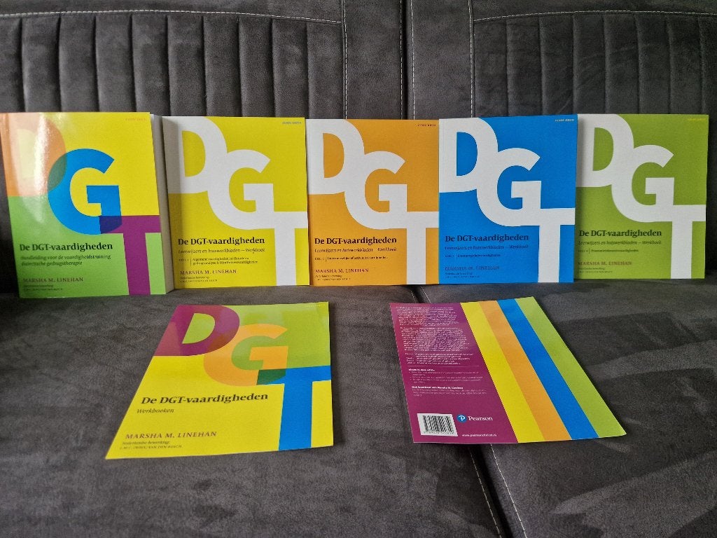 dialectische gedragstherapie theorie en werkboeken, Ophalen, Alpha, Zo goed als nieuw, MBO