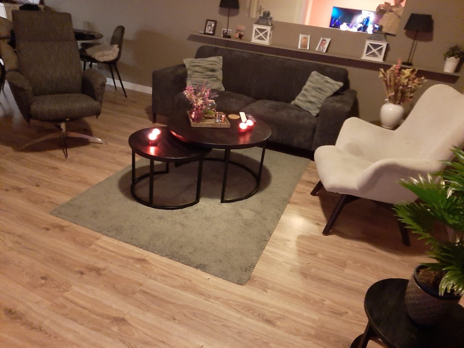 Complete inboedel: 2 fauteuils en 2,5-zitsbank, Huis en Inrichting, Complete inboedels, Ophalen