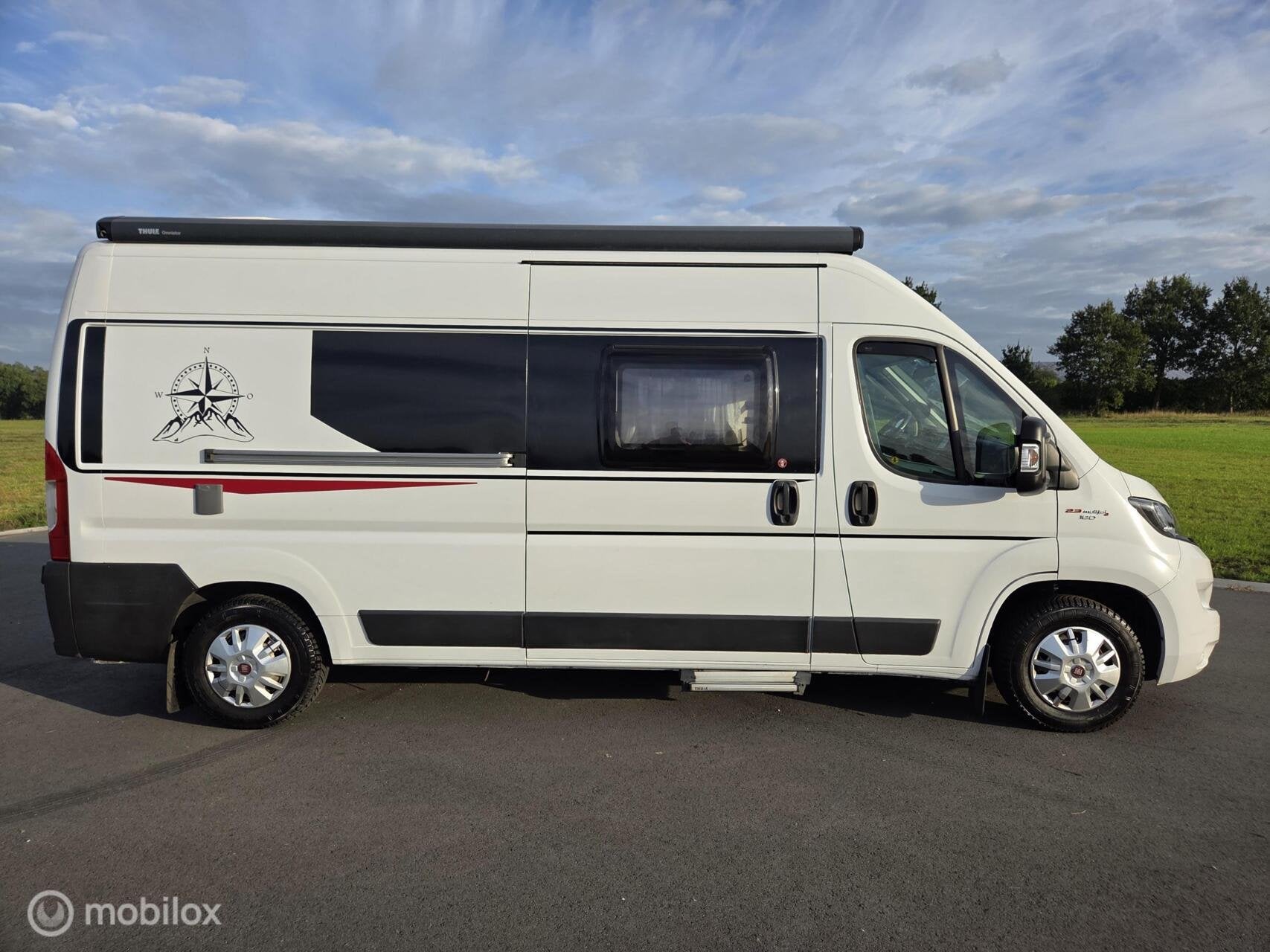 Foto 3 van Hobby Vantana K60 Fs 2017 ☆177PK Automaat Euro 6 Dakairco