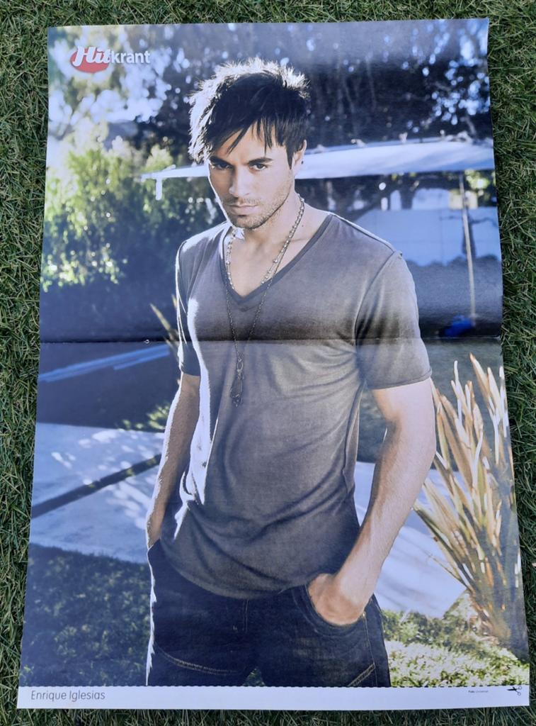 Poster 2x A4 Hitkrant 2008 Enrique Iglesias / Simple Plan ea, Ophalen of Verzenden, Gebruikt, A1 t/m A3, Muziek