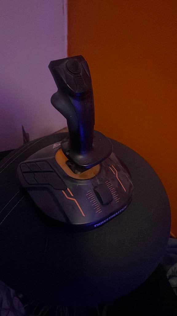 Trustmaster joystick farming simulator, Computers en Software, Joysticks, Ophalen, Zo goed als nieuw