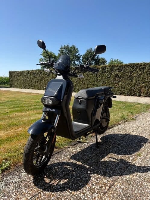 Elektrische brommer AGM Gucci’s GEV2000, Ophalen, Gebruikt, Overige modellen, Maximaal 45 km/u