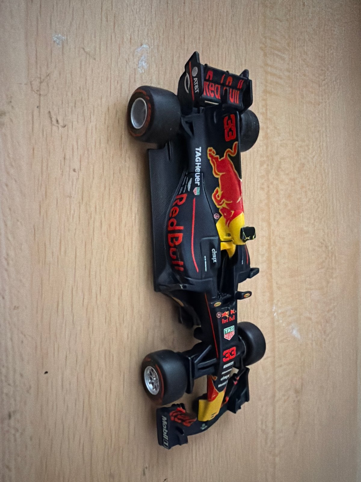 Red Bull Racing F1 RB13 schaalmodel, Ophalen of Verzenden, Zo goed als nieuw, Auto