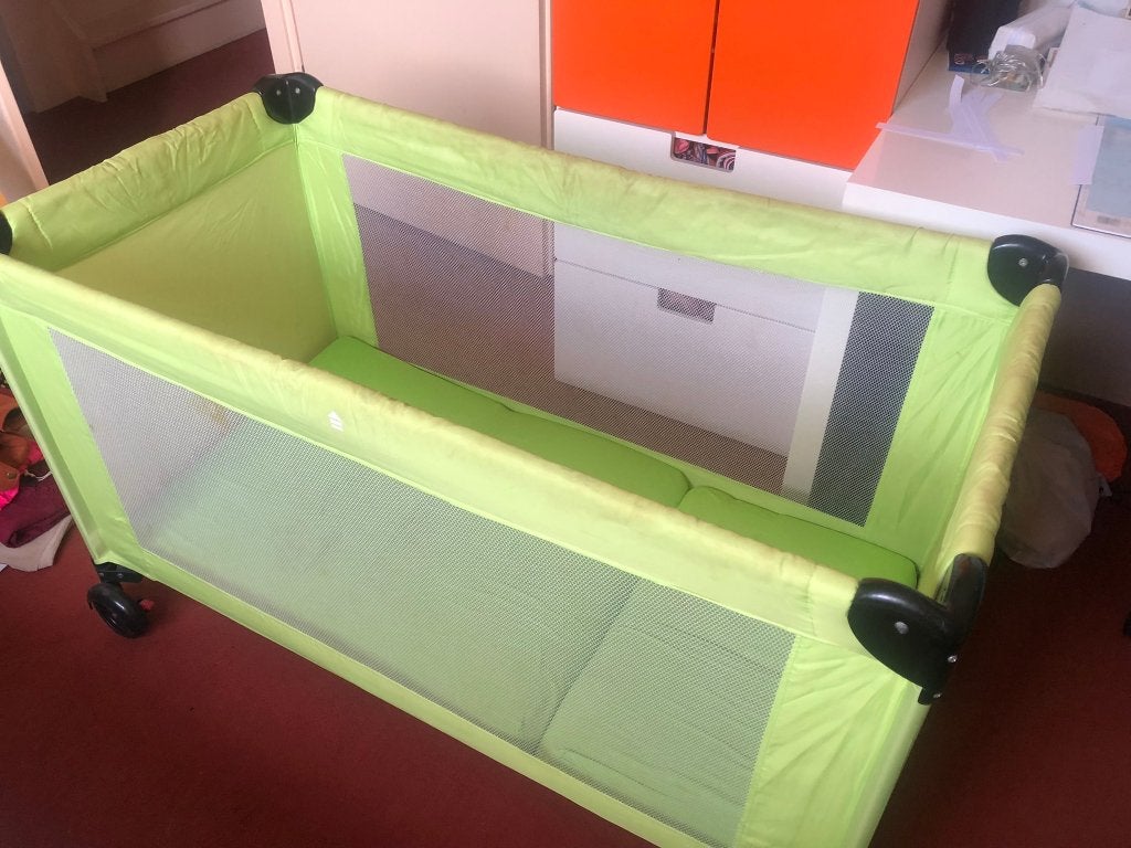 Prenatal campingbedje / reisbedje met matras, Ophalen, Reisbedje