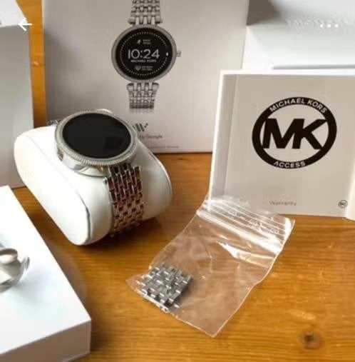 Michael Kors zilverkleurige smartwatch, Ophalen of Verzenden, Zo goed als nieuw, Zilver, Android