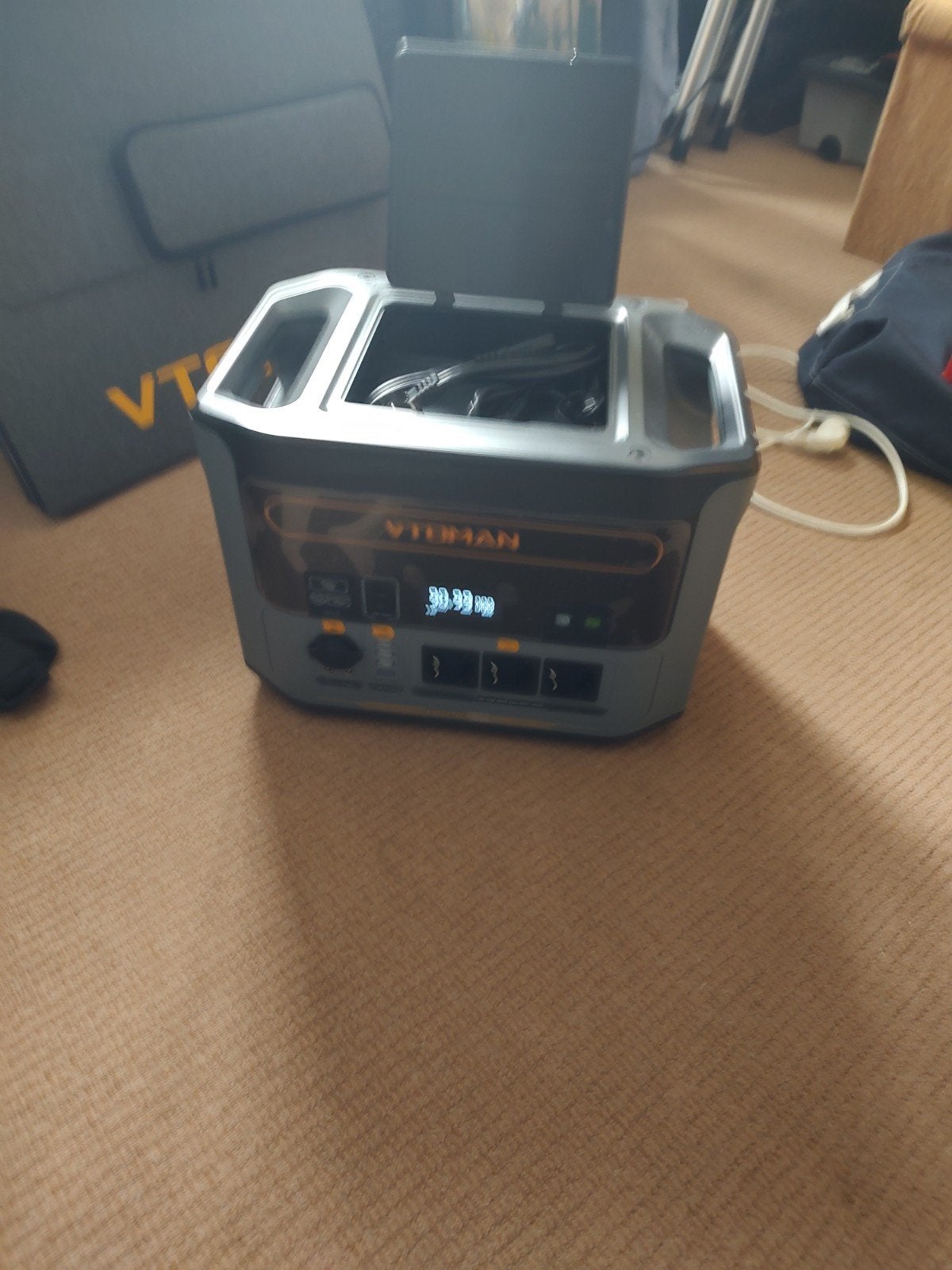 VTOMAN FlashSpeed 1500 power station incl. zonnepaneel., Ophalen, Zo goed als nieuw, Overige typen