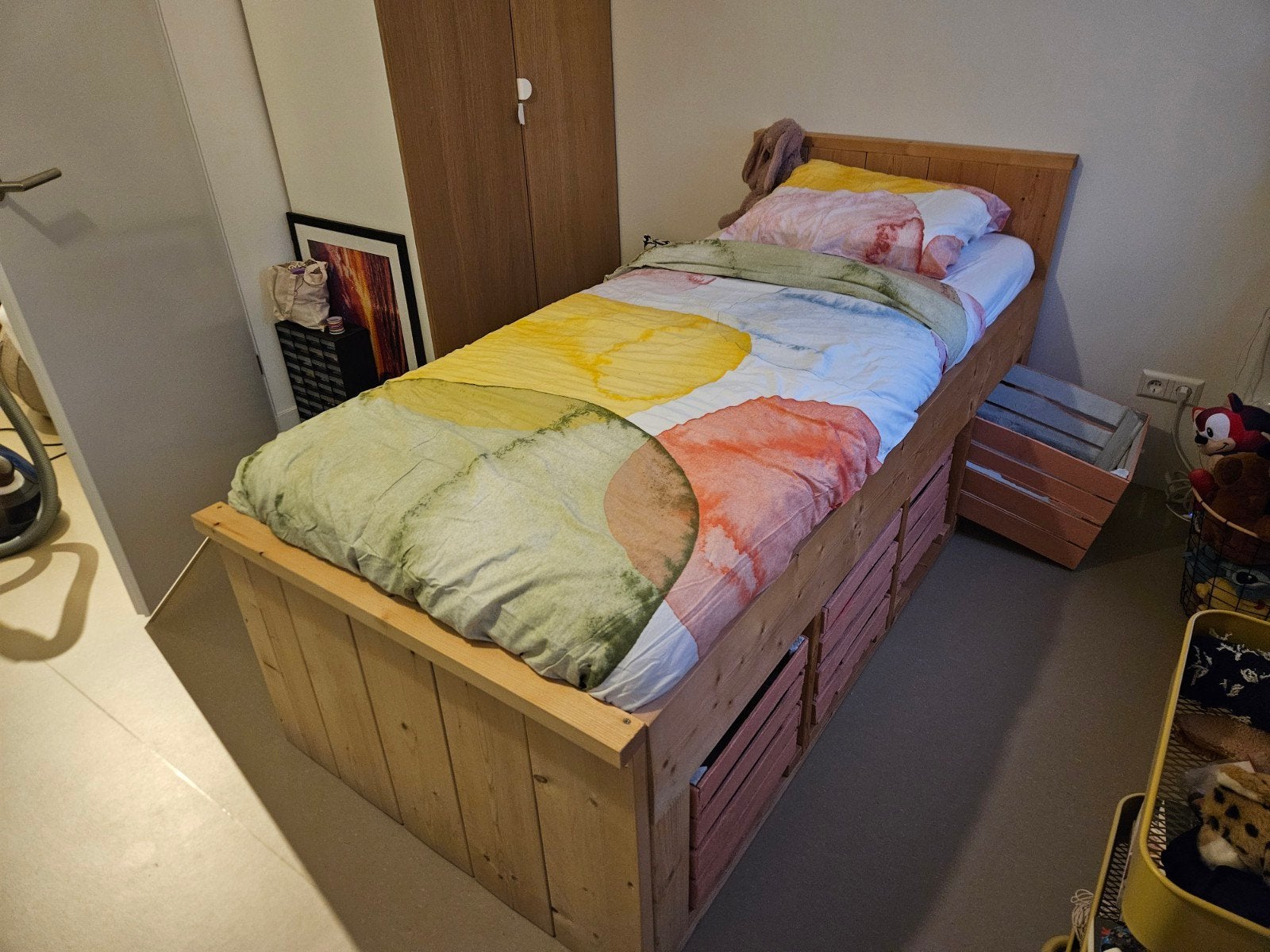 Houten bed met opbergkratten 90x200, Ophalen, Verstelbaar, 90 cm, Eenpersoons