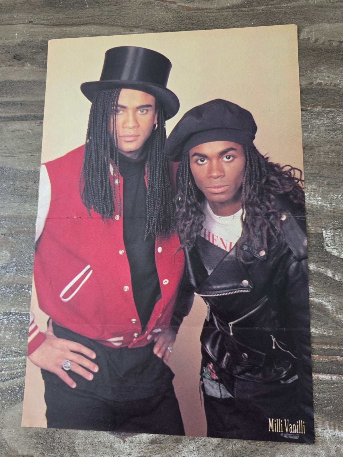 Milli Vanilli Poster - Vintage Muziek Poster, Ophalen of Verzenden, Zo goed als nieuw, A1 t/m A3, Muziek