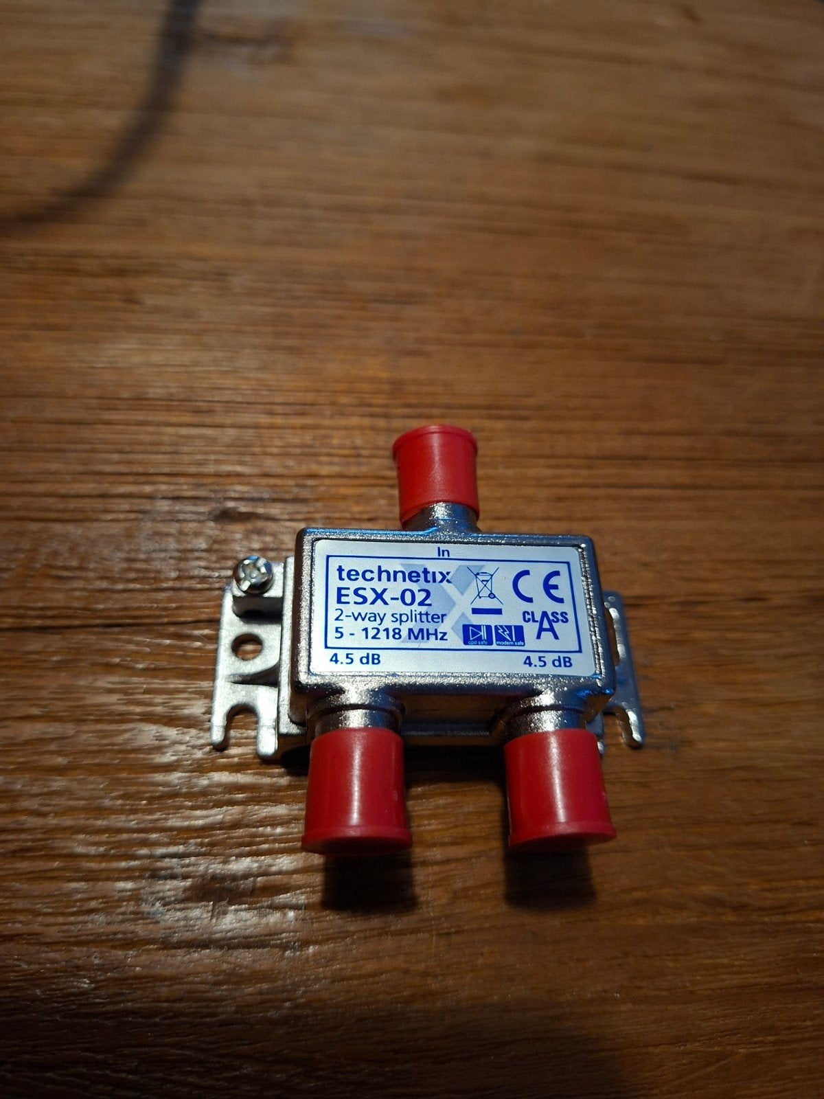 TechnetixESX-02  2-weg splitter, Ophalen of Verzenden