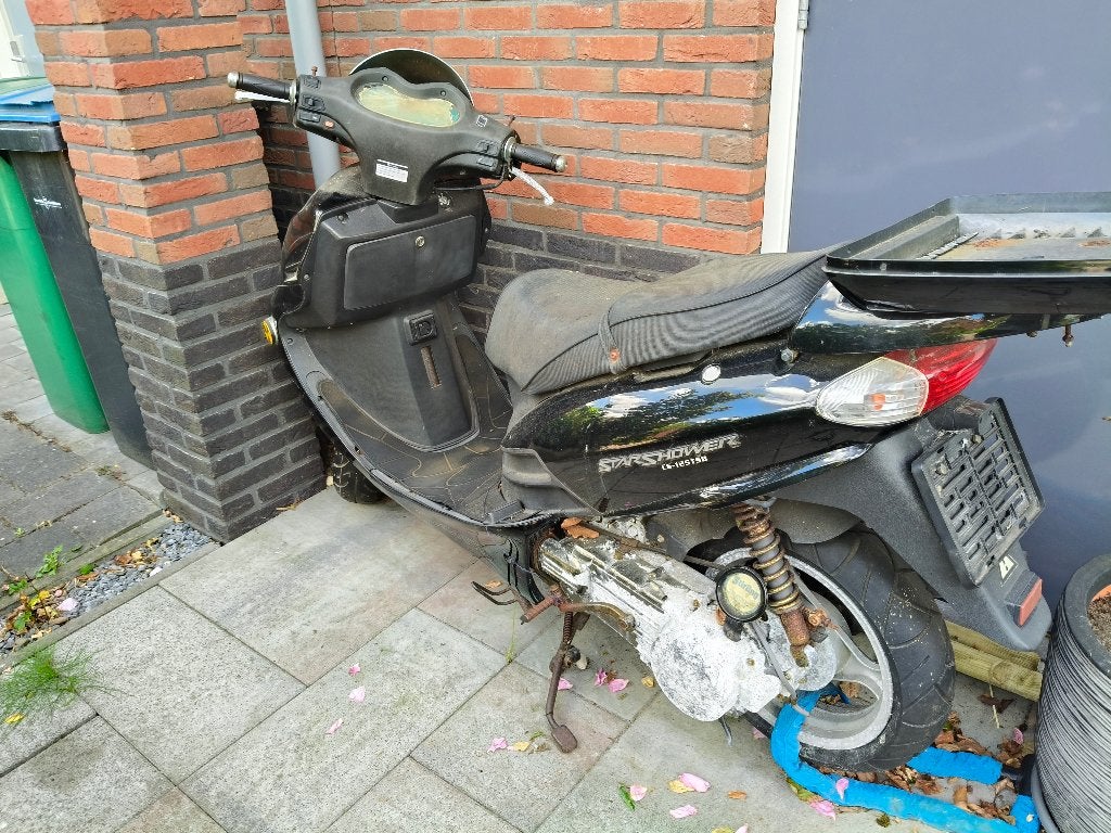 brommer -gratis ophalen - voor onderdelen, Fietsen en Brommers, Ophalen, Overige merken
