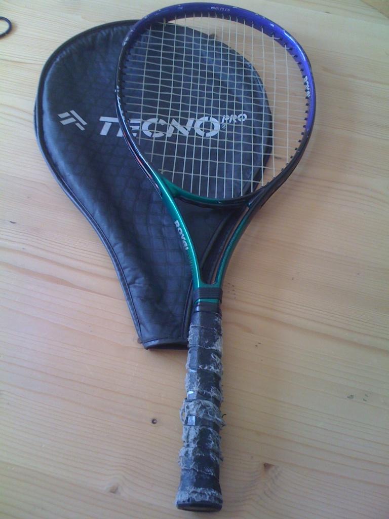 Tennisracket, Sport en Fitness, Tennis, Ophalen of Verzenden, Gebruikt, Racket, Overige merken