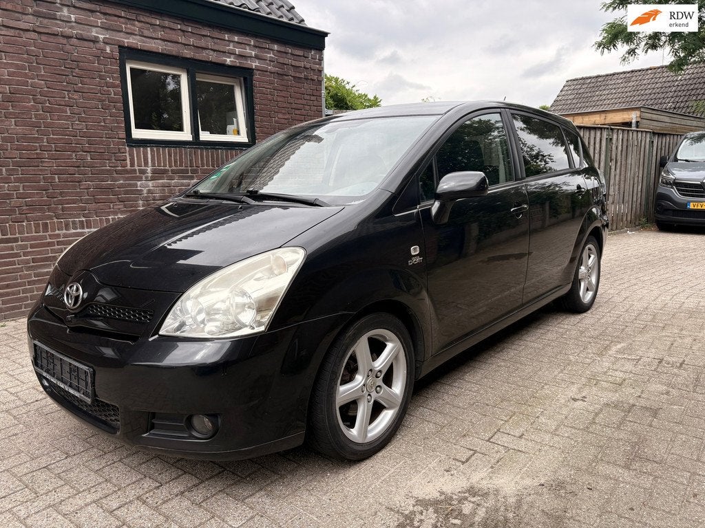 Toyota Corolla Verso 2.2 D-4D Executive 7p. - airco - cruise, Auto's, Toyota, Stof, Gebruikt, 7 stoelen, Zwart