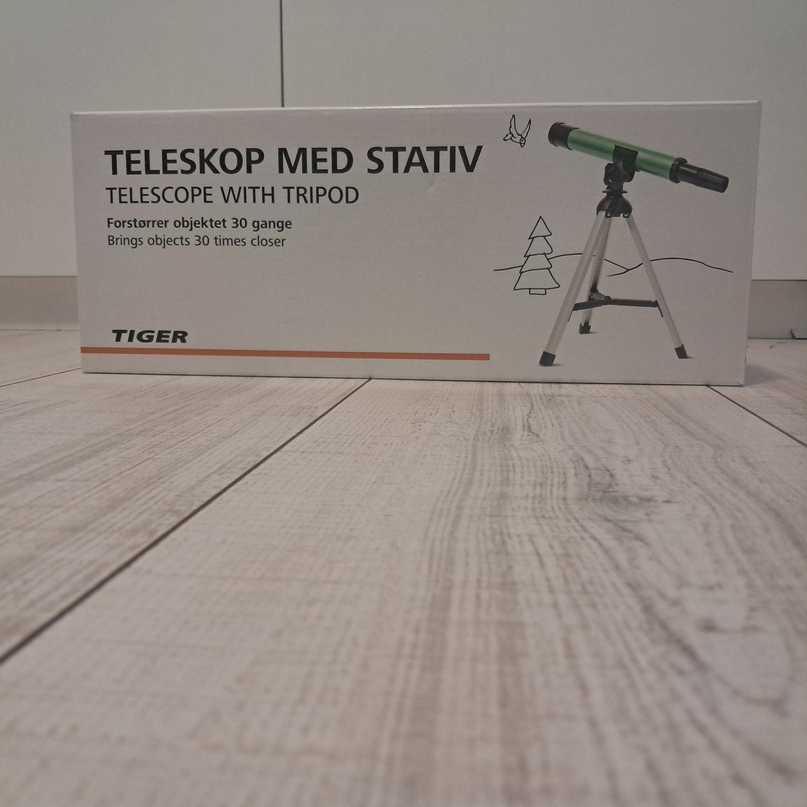 Telescoop met statief, Lenzentelescoop (refractor), Ophalen of Verzenden, Minder dan 80 mm, Nieuw