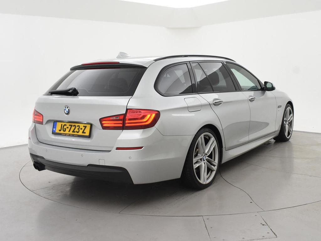 BMW 5-serie Touring 520i 260 PK M-SPORT INTERIEUR + EXTERIEU, Auto's, Automaat, Automatische klimaatregeling, Gebruikt, Euro 6