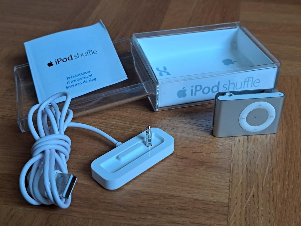 Apple iPod shuffle 1GB 2nd gen., Gebruikt, Shuffle, Zilver, Minder dan 2 GB