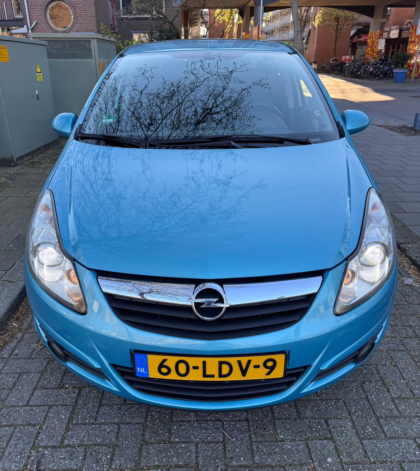 Opel Corsa 1.2 16V 5D Easytronic 2010 Blauw, 750 kg, 4 cilinders, Blauw, 1229 cc