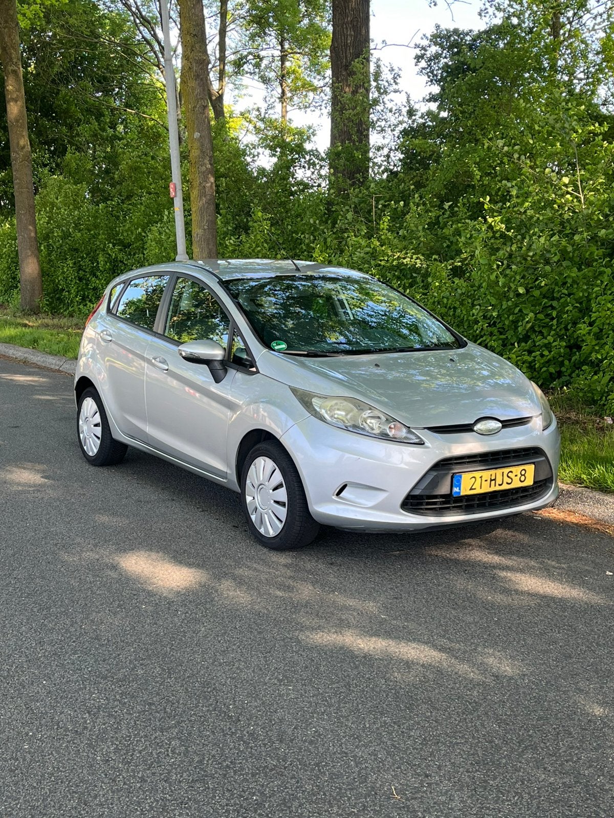 Ford Fiësta 1.25 44KW 5DR 2009 Grijs, Auto's, Ford, Voorwielaandrijving, 40 €/maand, 1242 cc, 4 cilinders