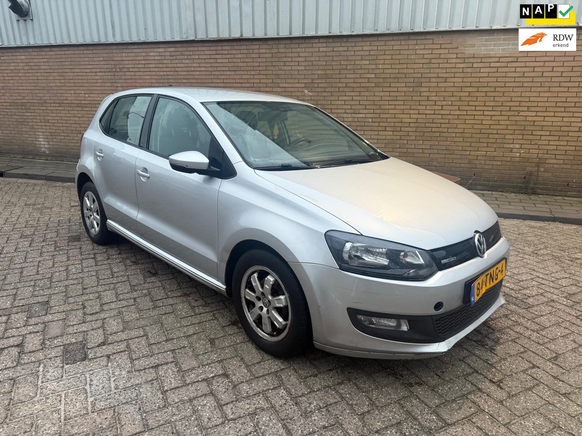 Volkswagen Polo Digitale airco / 240.000 NAP / Tweede eigena, Voorwielaandrijving, Euro 5, Gebruikt, 1199 cc