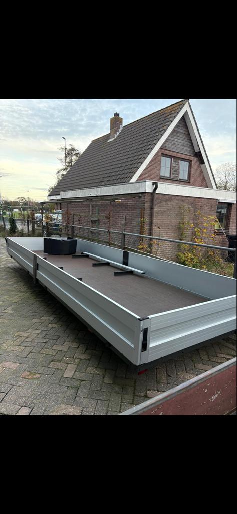 Nieuwe open laadbak Iveco - 617x213cm, Auto-onderdelen, Carrosserie en Plaatwerk, Ophalen, Nieuw, Overige automerken