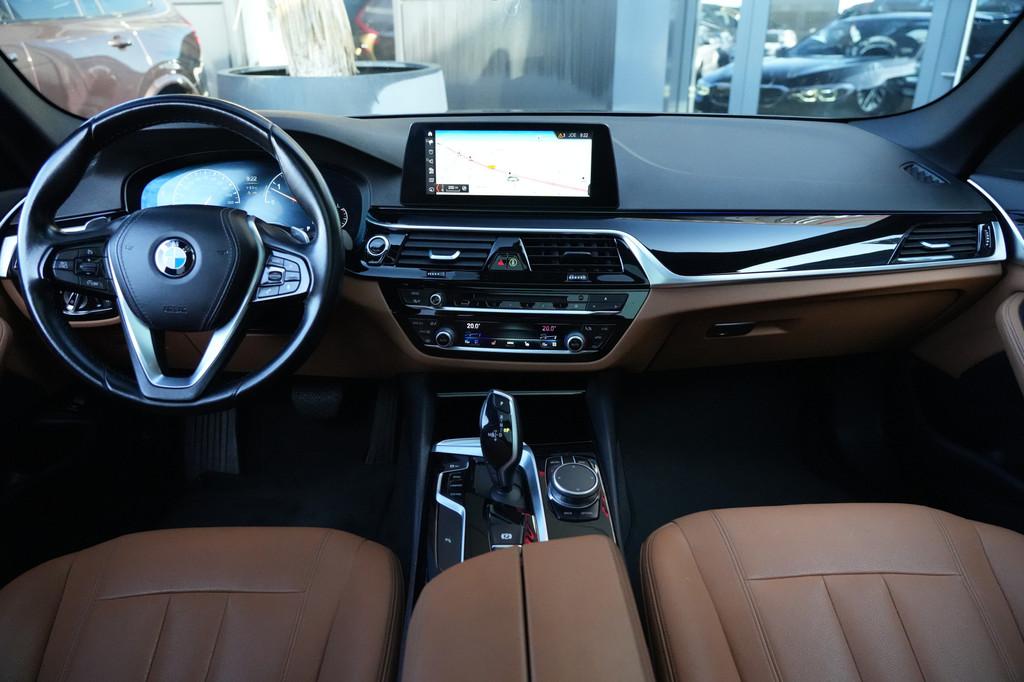 BMW 5 Serie Touring 540d xDrive High Executive 320pk Panoram, Auto's, Automaat, Gebruikt, Euro 6, 2993 cc