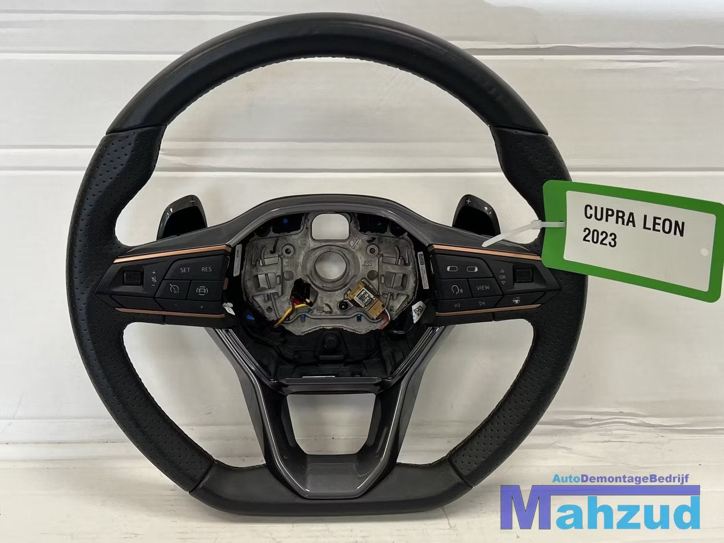 CUPRA LEON SPORTSTOURER Stuurwiel stuur flipper 2020+, Gebruikt, Autovia A-2, Km 585 585
08760  Martorell, ES, Ophalen of Verzenden