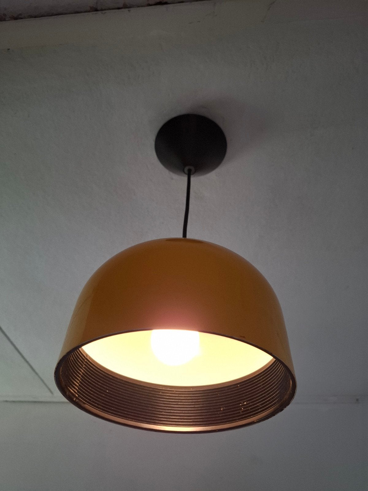 Vintage plafond lamp, Ophalen