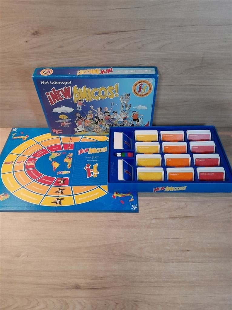New amigos italiaans nederlands - s6232, Verzenden, Zo goed als nieuw