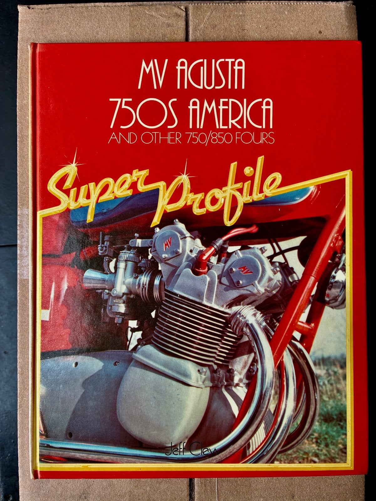 MV Agusta 750S America Super Profile Boek, Ophalen of Verzenden, Gelezen, Algemeen