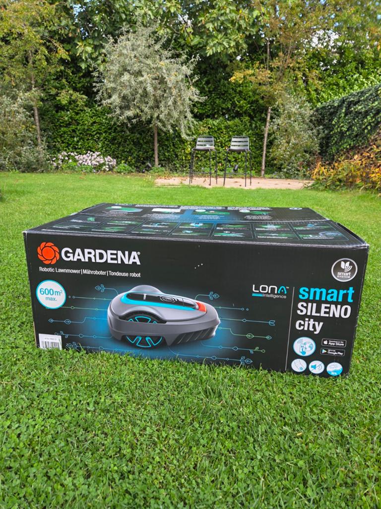Gardena Sileno Smart City 600 Robotmaaier (Nieuw in doos), Tuin en Terras, Robotmaaiers, Ophalen of Verzenden, Nieuw, Minder dan 20 cm