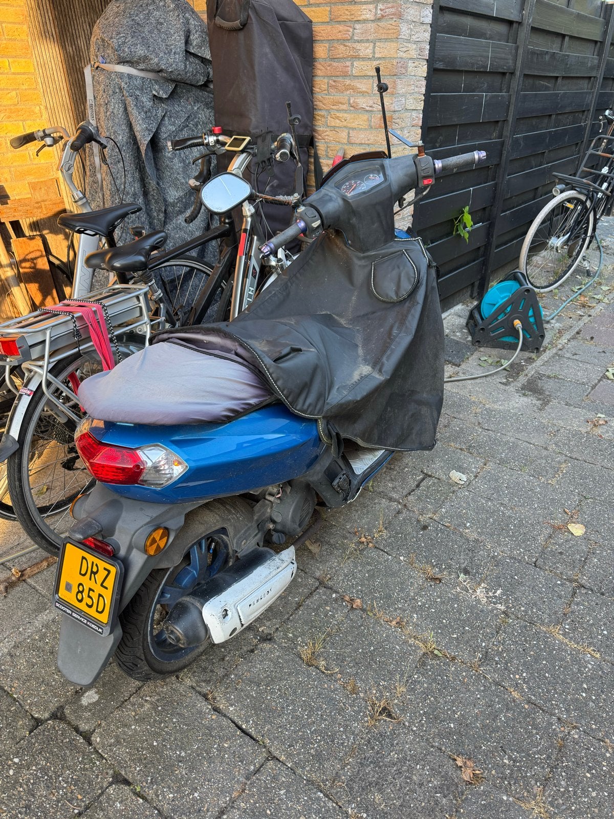 Peugeot Kisbee Scooter te koop, Ophalen, Gebruikt, Overige modellen, Maximaal 45 km/u
