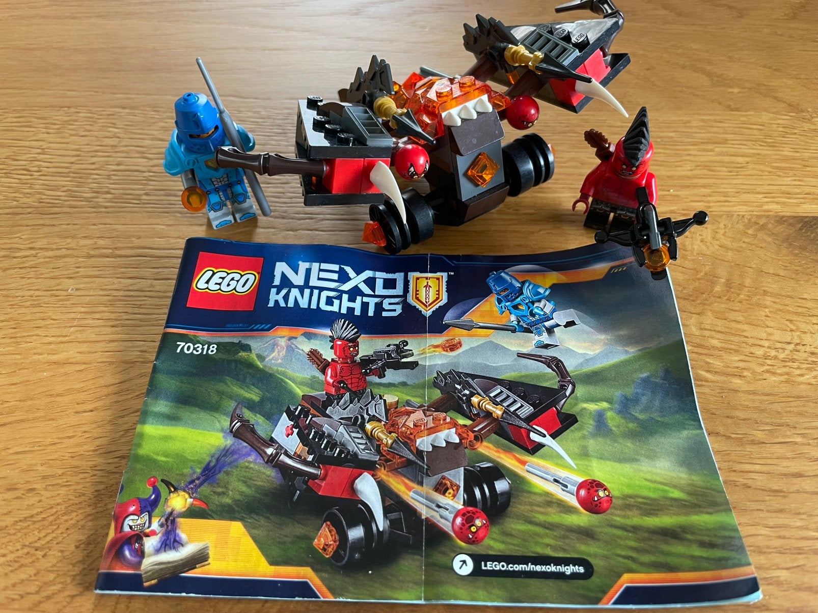 Lego nexo knights 70318 globwerper, Ophalen of Verzenden, Zo goed als nieuw